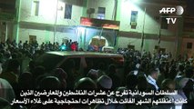 السلطات السودانية تطلق سراح عشرات الناشطين والمعارضين