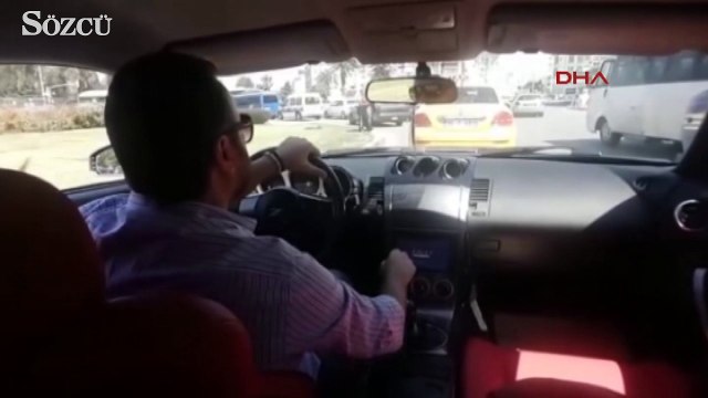 Makas attığı görüntüleri 'Usta şoförlük' diye paylaştı