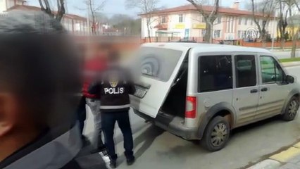 Polis süsü vererek sözde yol uygulaması yaptılar - SAKARYA