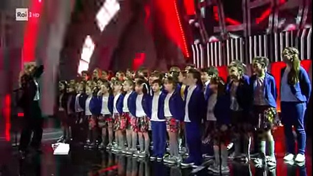 Lo Stato Sociale, Paolo Rossi e il Coro dell'Antoniano - Una vita in vacanza - Sanremo 2018