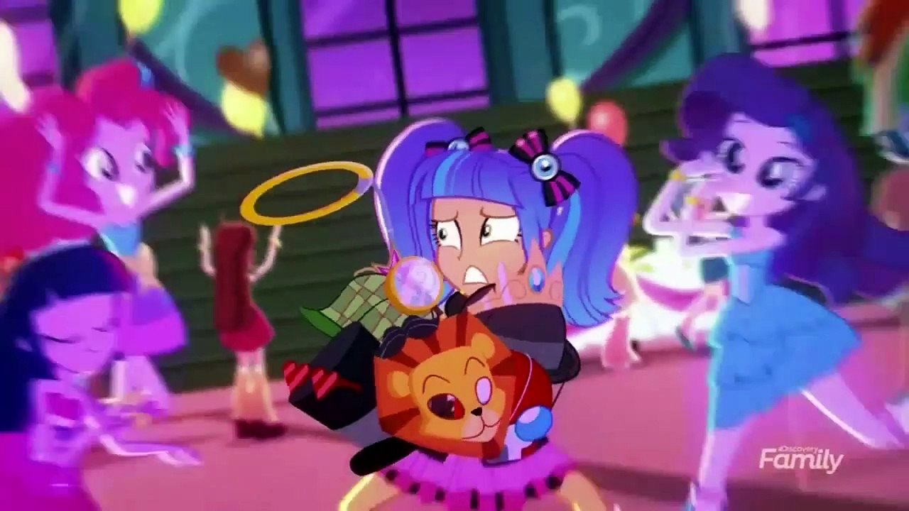 EQUESTRIA GIRLS (A PHOTO BOOTH STORY) CANTERLOT SHORT FULL