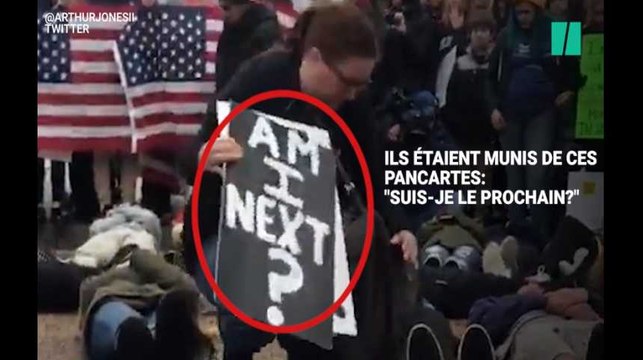 Des étudiants s'allongent devant la Maison Blanche pour symboliser les victimes des tueries de masse