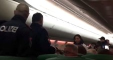 Yolculardan Birinin Gaz Çıkarması Nedeniyle Kavga Çıkınca, Uçak Acil İniş Yaptı