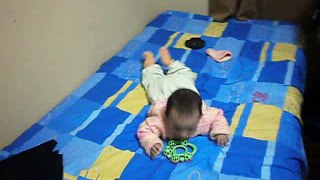 BABY CRAWLING