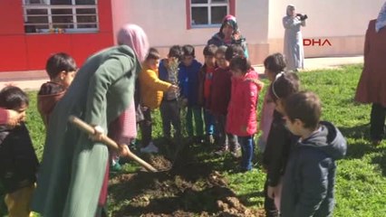 Gaziantep-Minik Öğrenciler, Şehitler İçin Fidan Dikti