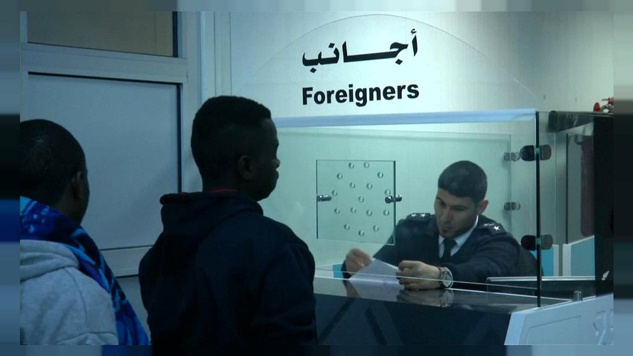 250 Migranten verlassen Libyen per Flugzeug