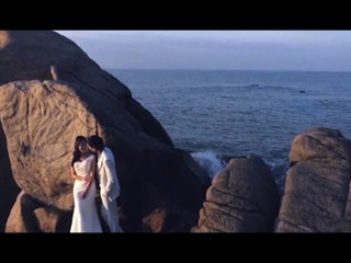 Gold Engagement Rings