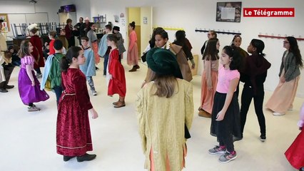 Loudéac. Les écoliers au coeur du Moyen Âge