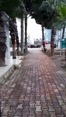 Ortaokulda skandal görüntüler: Öğrencilere bahçede cihat provası!