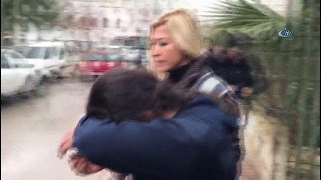 Antalya’da yaşlı adama, çıplak kadınlı şantajla gasp girişimi