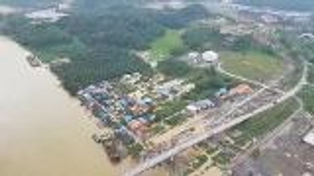 14 tonnes of food aid airlifted into flood-hit areas of Sarawak