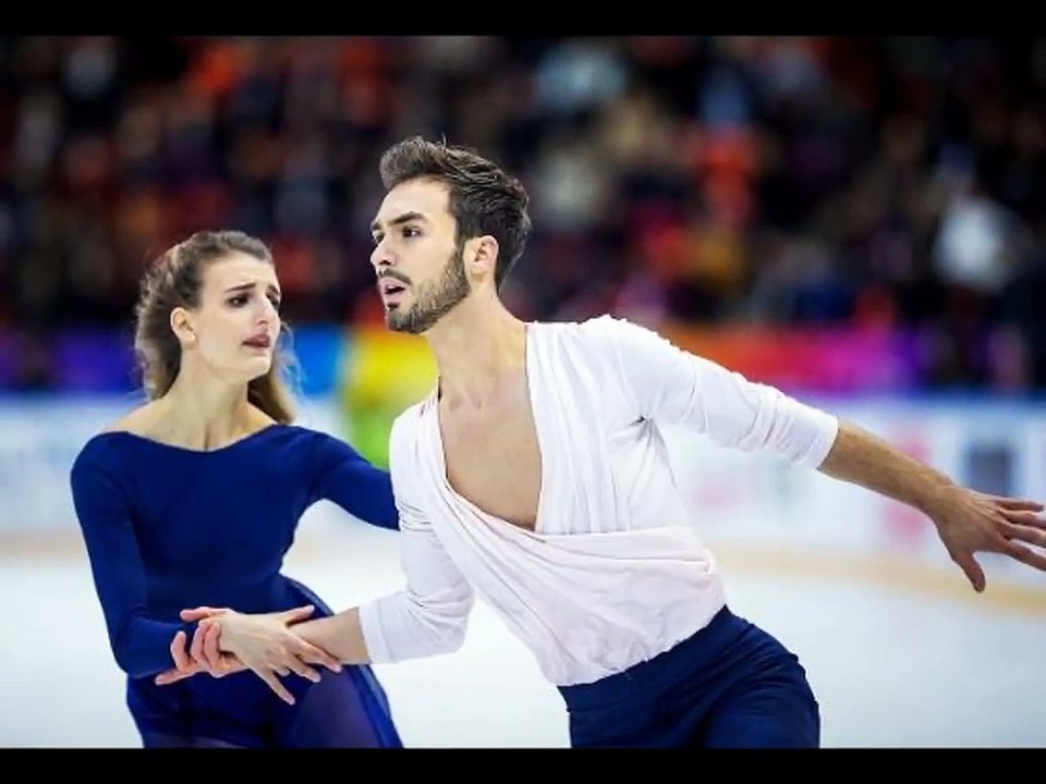 Gabriella Papadakis in new blue dress for final ice dance,  free dance and wins silver medal