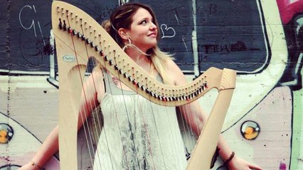 Cecilia Lasagno l'arpista che diviso il palco di Sanremo 2018 con Max Gazzè