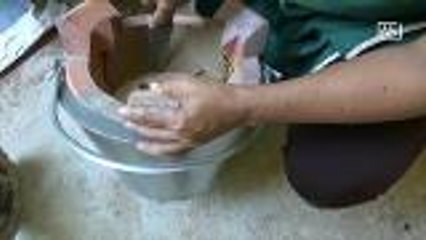 Thais prefer clay stoves for preparing traditional food