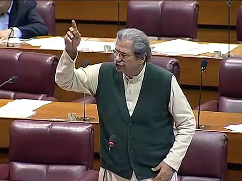 Yeh Awam Ke Liye Nahi Balke Aik Shakhas Ko Bachane Ke Liye Kia Ja Raha Hai - PTI MNA Shafqat Mahmood's Dabang Speech In National Assembly