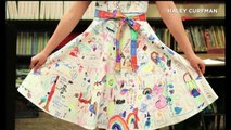 Teacher Encourages Creativity by Letting Students Draw on Her White Dress