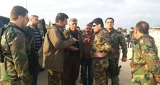 Skandal Görüntüler! Terör Örgütü YPG Esad Rejim Güçlerini Dostane Karşıladı