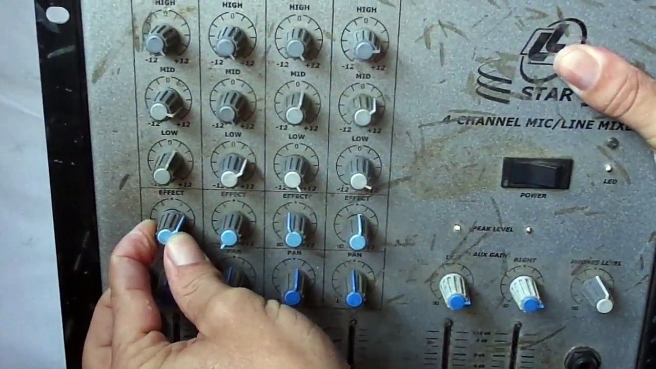 Mesa de som Analógica LL STAR