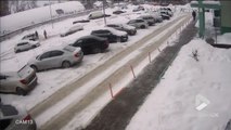 Ecroulement d'un hangar sous le poids de la neige !