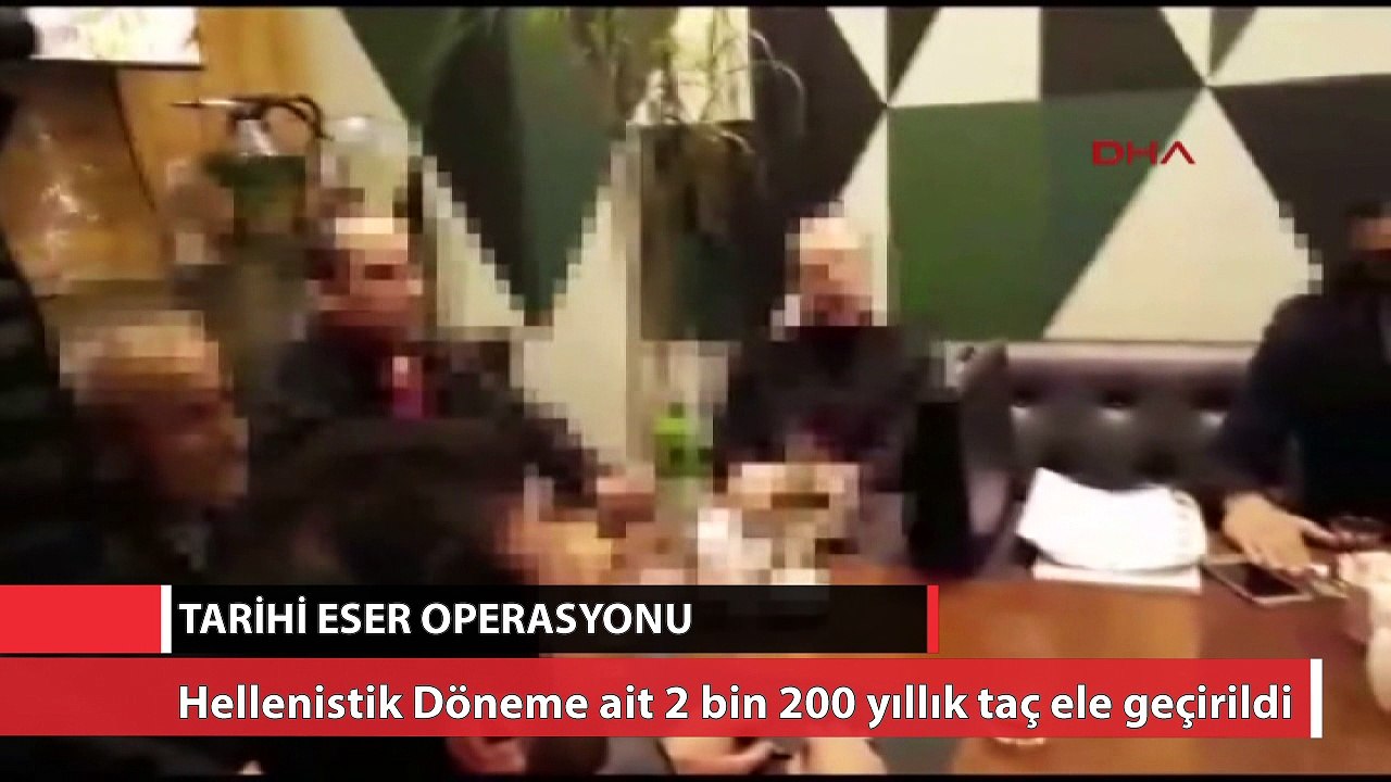 Tarihi eser operasyonunda 2 bin 200 yıllık taç ele geçirildi_kor