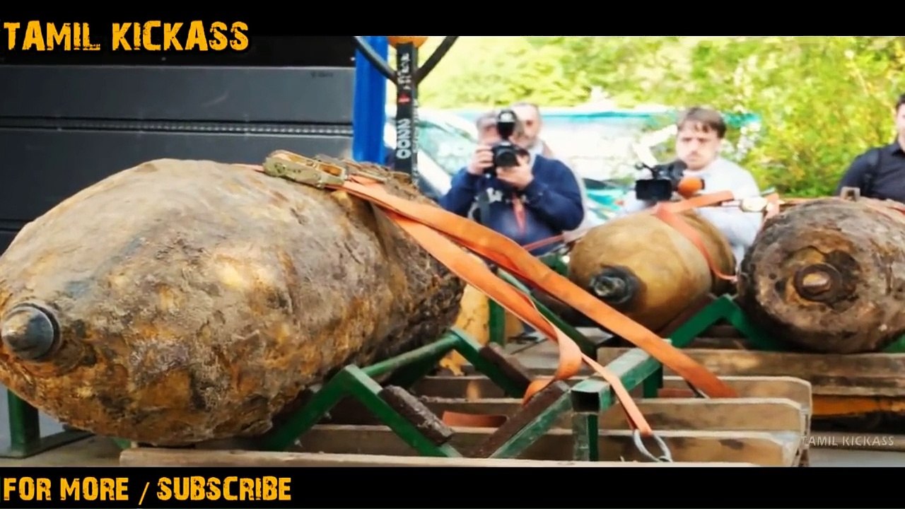 வீட்டுநிலத்தில் மறைக்கப்பட்டிருந்த 7 மிரளவைக்கும் பொருட்கள் | 7 Strangest Things Found In Backyards