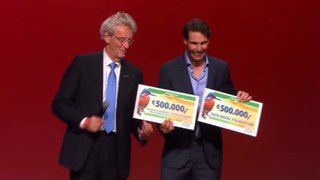 Rafael Nadal receives €1000000 for Rafa Nadal Foundation at Goed Geld Gala 2018