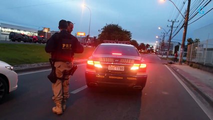 Ação da PRF em Central Carapina