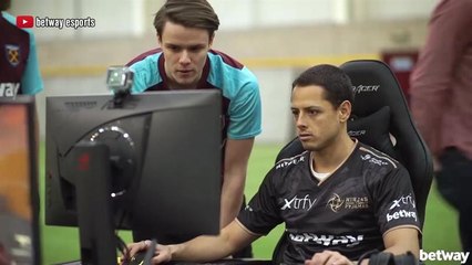 @TheBuzzer: 'Chicharito' el experto en videojuegos