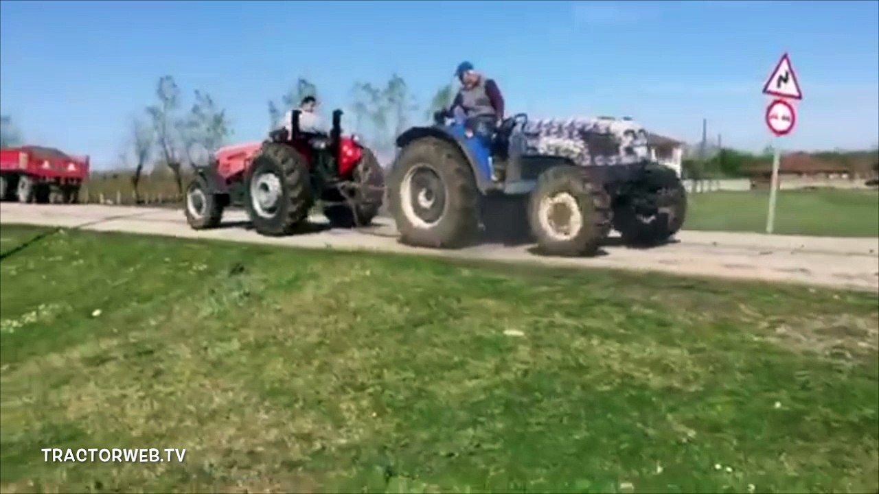 Kız Kaçırır Gibi Traktör Çekişmesi