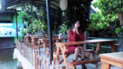 Nella Kharisma - Hati Yang Luka ( Official Music Video ) [HD]