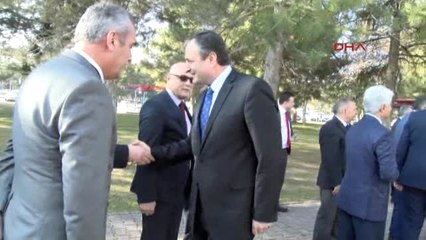 Kayseri Madde Bağımlısı Genç Kızlar Hayallerindeki Gelinlikleri Diktiler