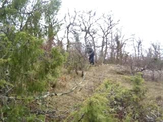 Tom fait une grosse chute en mountain-board !!