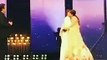 See what happens when Javed Sheikh tried to KISS Mahira Khan at LUX STYLE AWARDS 2018