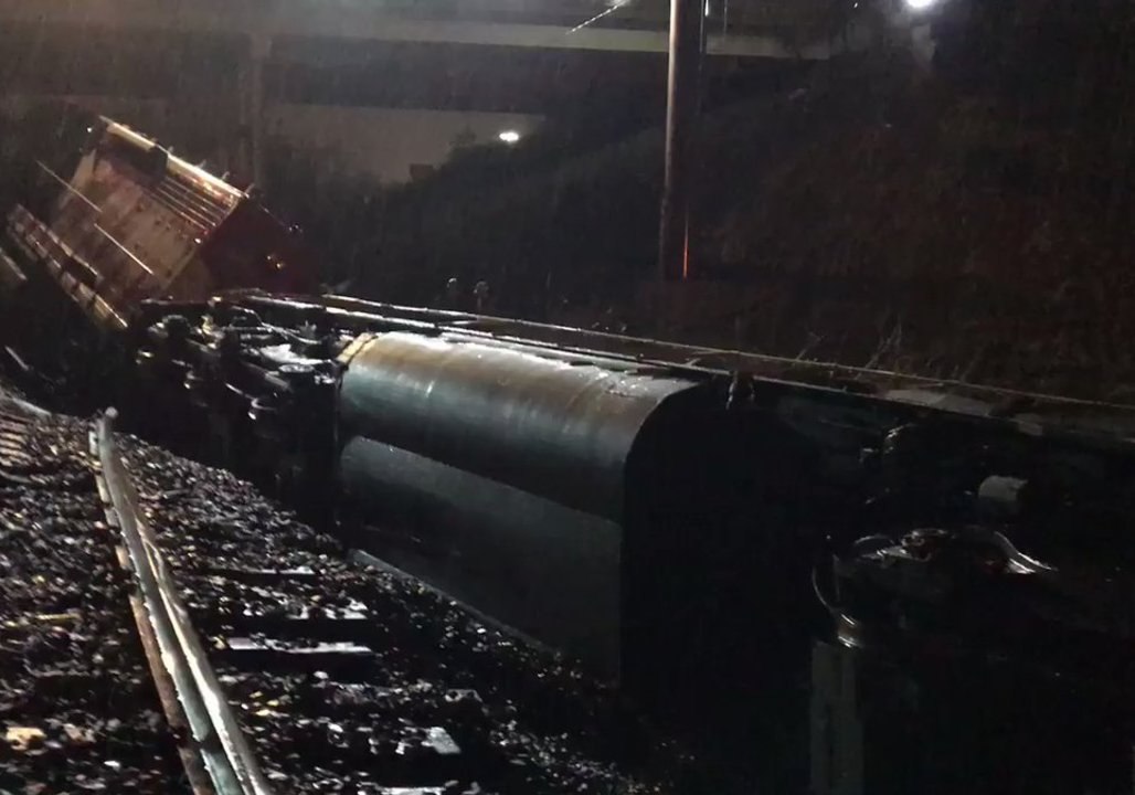 Workers Remove Freight Train After Michigan Derailment