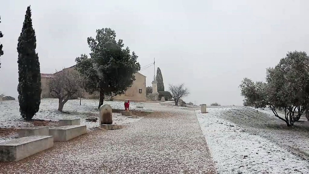 La neige sur les hauteurs de NDM