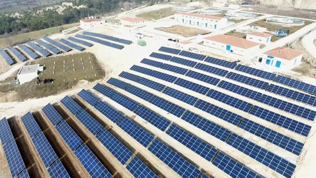 Bolu’da kurulan 4 bin panellik GES ile 10 bin hanelik enerji üretilecek...Güneş Enerji Santrali havadan görüntülendi