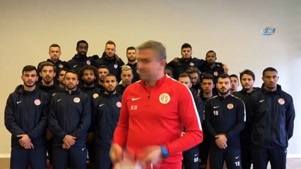 Antalyaspor'dan Afrin'de görevli uzman çavuşa forma
