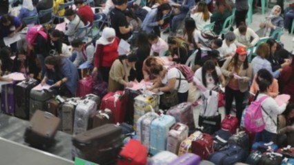 Cientos de trabajadores filipinos son repatriados desde Kuwait