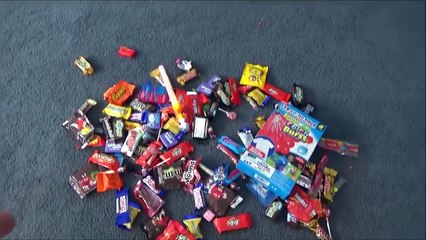 Hitting Colored Water Balloons In Halloween Costumes Toy Freaks Family Baseball Bats