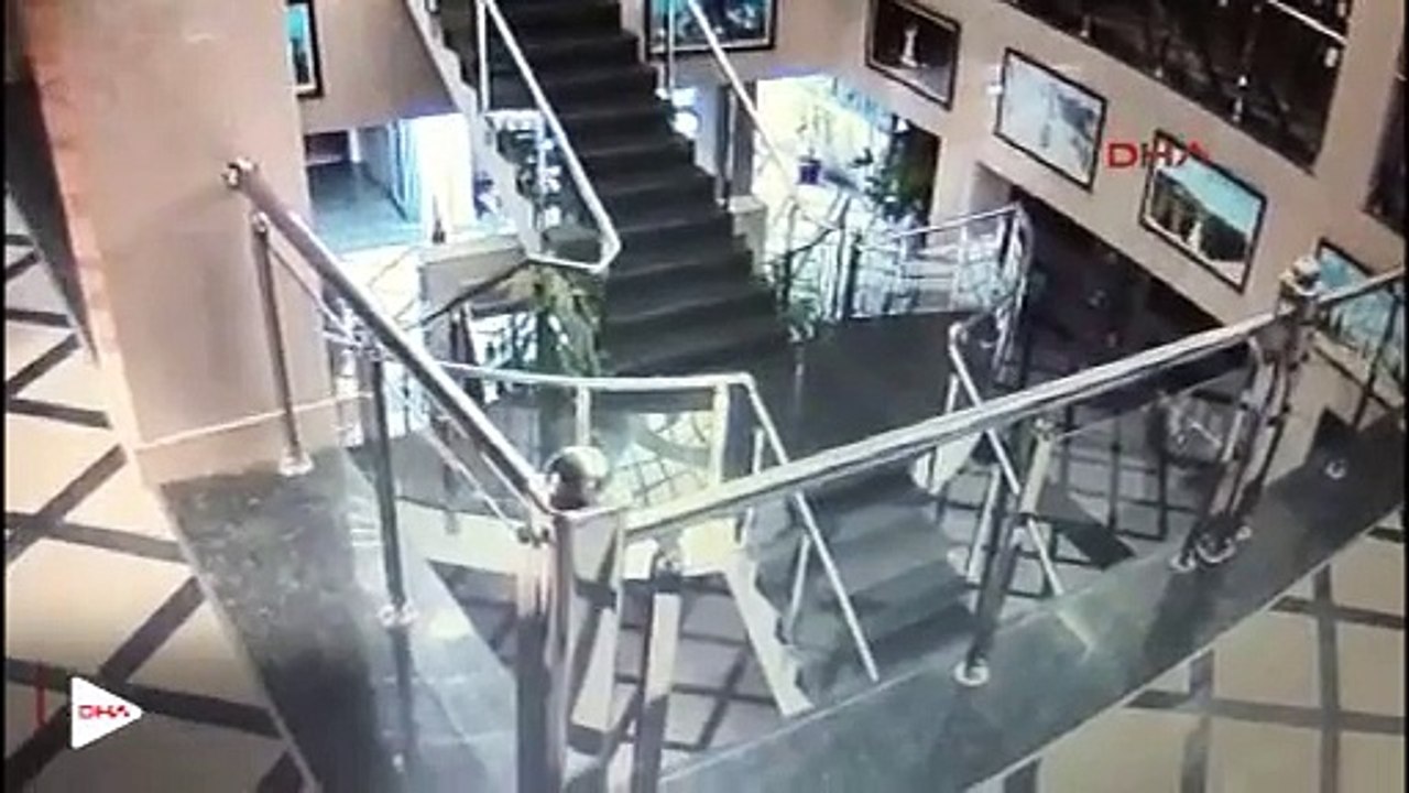 Ömer Halis Demir yeni