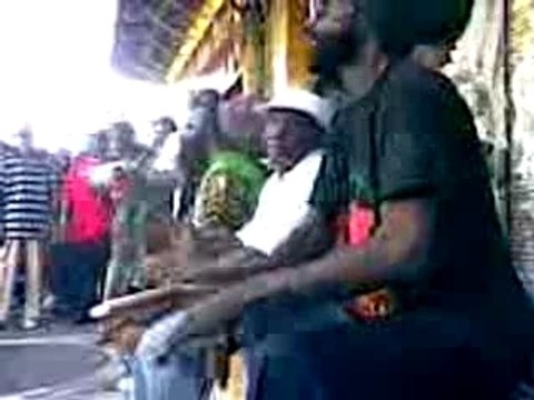 ban mwen dlo ban mwen savon