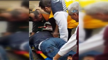 Kayganlaşan yolda otomobil bariyerlere çarptı