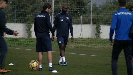 Antalyaspor’da yüzler gülüyor