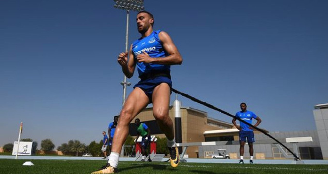 Cenk Tosun: Premier Lig Türkiye'ye Göre Daha Fiziksel