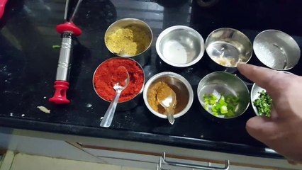 Batata vada recipe in Hindi - धमाकेदार बटाटा वडा रेसिपी