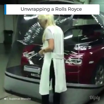 Voilà comment sont livrées les Rolls Royce neuves...