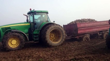John Deere 8320
