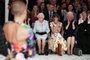 Queen Elizabeth brings royal touch to London Fashion Week