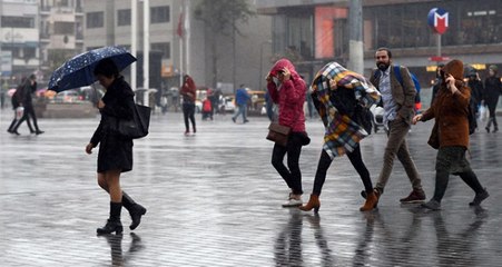 Meteoroloji,  İstanbul'da Aralıklı Sağanak Yağış Olacağını Duyurdu