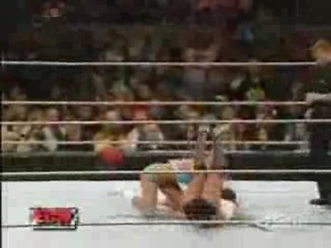 ECW 27 11 07 Kelly Kelly vs Layla